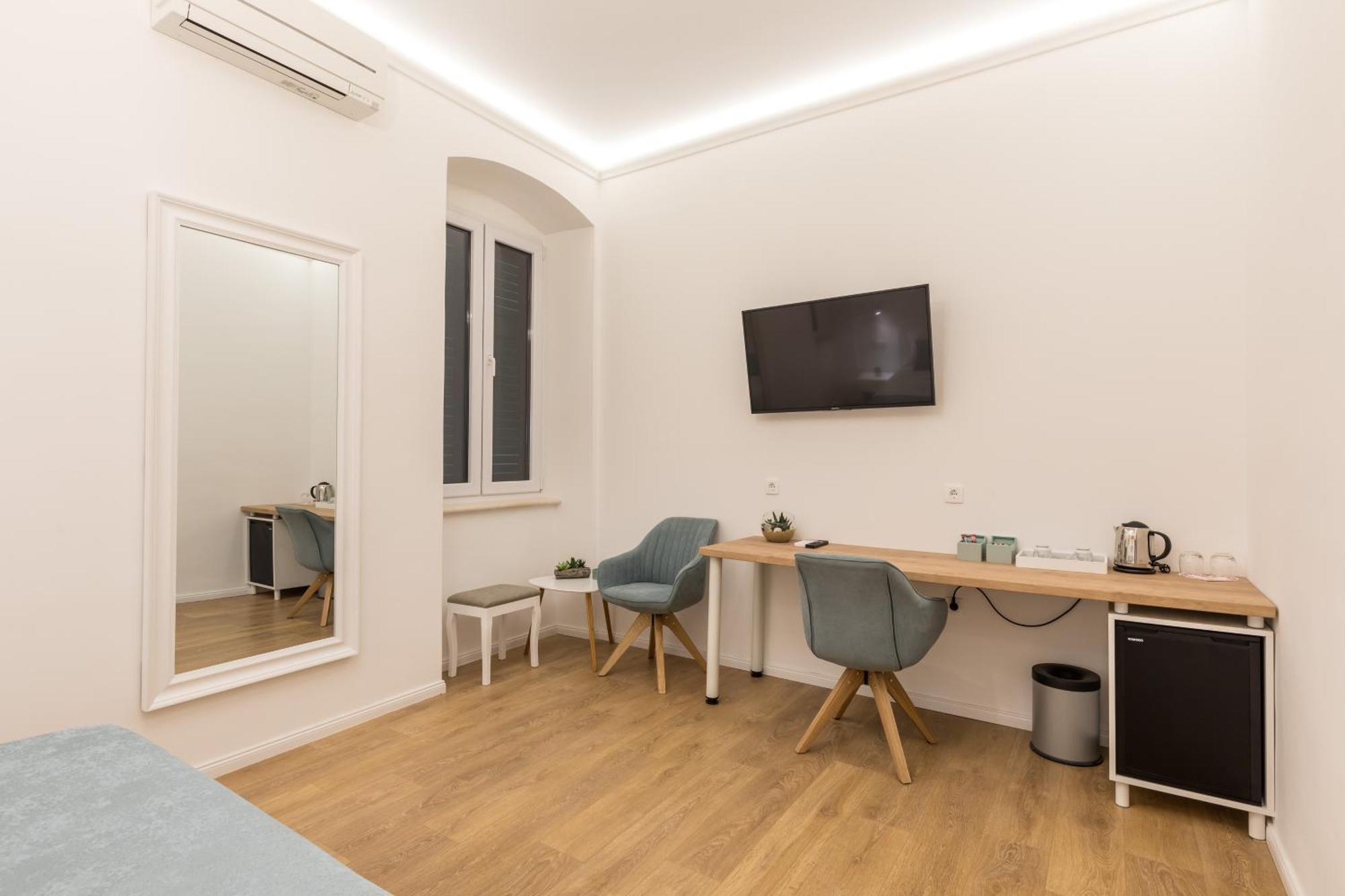 Luxury Rooms In The Center Of Split - Maniva Exterior foto